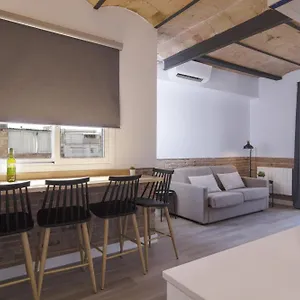 Ola Living Camp Nou Оспиталет-де-Льобрегат